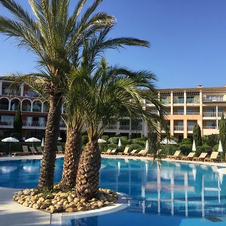 Les Calanques Apartment *